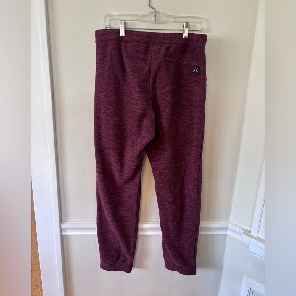 Cozy cushy fleece pants made of recycled coffee!